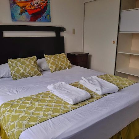 Suites & Apartments San Benito - Flats San Salvador Eksteriør bilde